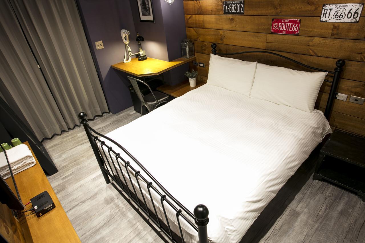 Loft Hostel Fengjia Taichung Exterior foto